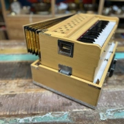 Reise Koffer Harmonium | Radha" mit 2½  Oktaven | Zedernholz | 440 & 432 Hz