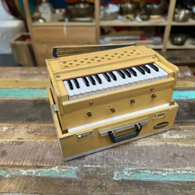 Reise Koffer Harmonium | Radha" mit 2½  Oktaven | Zedernholz | 440 & 432 Hz