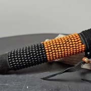 Rot Schwarz Obsidianmesser mit Perlen | Handgefertigtes Unikat