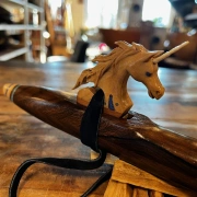 Gebetsflöte in F | Einhorn Windblock | Walnuss Holz | von Miguel Medina