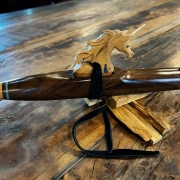 Gebetsflöte in F | Einhorn Windblock | Walnuss Holz | von Miguel Medina