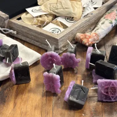 Raunacht- & Runenkerzenset