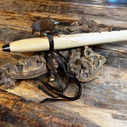 Gebetsflöte in E-Moll | Wolf-Chief Windblock | Myrtenholz | Miguel Medina