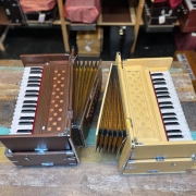 Radha Reiseharmonium | 2½ Oktaven | Zedernholz