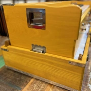 "Radha" Reise Koffer Harmonium mit 3¼ Oktaven | Zedernholz Edition | 440 Hz