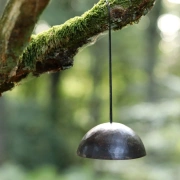 Klangglocke Terra in vier Grössen | erdige Resonanz | lange Schwingung