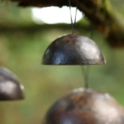 Klangglocke Terra in vier Grössen | erdige Resonanz | lange Schwingung