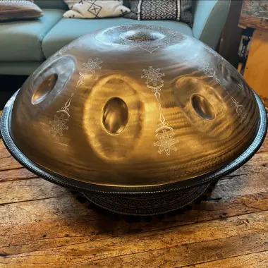 Handpan Chirp | F Integral | 10 Klangfelder – inkl. Rucksacktasche