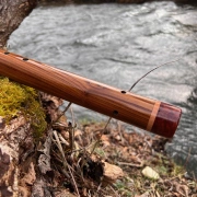 Gebetsflöte in D-Moll | Bärenklauen-Windblock | Olivenholz | Woodsounds