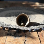 Handglocke Garuda aus Indien - Klarer Ritualklang