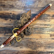 Gebetsflöte in E♭-Moll | Feder Windblock | Padouk | Miguel Medina