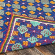 Shipibo Altar- / Manta-Tuch – Handgewebt und bestickt