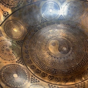 Klangschale | Yin & Yang | ø 35,5 cm | Ton ~ G3 | OM (66,4 Hz)