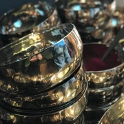 Klangschale mit Yin Yang Baum  | ø 30 cm | Ton ~ E2 | Sonnenton (256 Hz)