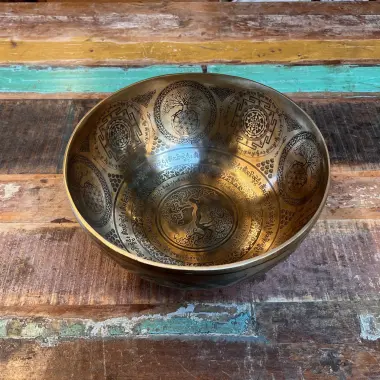 Klangschale mit Yin Yang Baum  | ø 30 cm | Ton ~ E2 | Sonnenton (256 Hz)