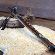 Gebetsflöte in D-Moll | Bären-Windblock | Rosenholz | Miguel Medina