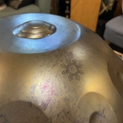 Handpan ShaktiPan | D Kurd | 12 Klangfelder – lebendig & warm