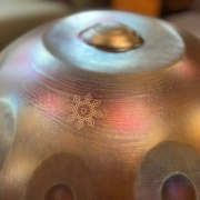 Handpan ShaktiPan | D Kurd | 12 Klangfelder – lebendig & warm