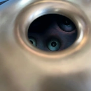 Handpan MAG | E Amara | 16 Klangfelder – tragend & ausgewogen