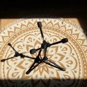 Sela Handpan Stand Pro | Leichter, kompakter Ständer für freies Spiel