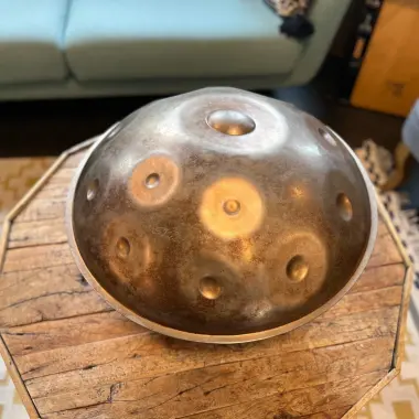 Handpan Noblet | E Amara | 16 Klangfelder – tragend & ausgewogen