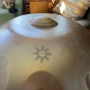 Handpan ShaktiPan | B Kurd | 10 Klangfelder – erdig & gefühlvoll
