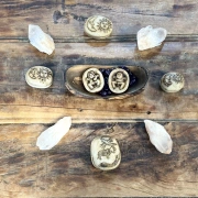 Chumpistein aus Alabaster – Symbol der Balance