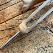 Stimmgabel | Otto Tuner | C 32 Hz | Biosonics