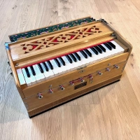 Harmonium | 3½ Oktaven in 432 Hz
