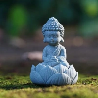 Figur | Buddha im Lotus | Sandstein