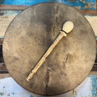 Weidenholz-Trommelstock mit der Magie  Spirit des Bibers