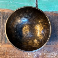 Tibetische Klangschale B/H 18 cm – Kronenchakra