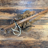 Gebetsflöte in D-Moll | Buckelwal Windblock | Walnuss | Miguel Medina