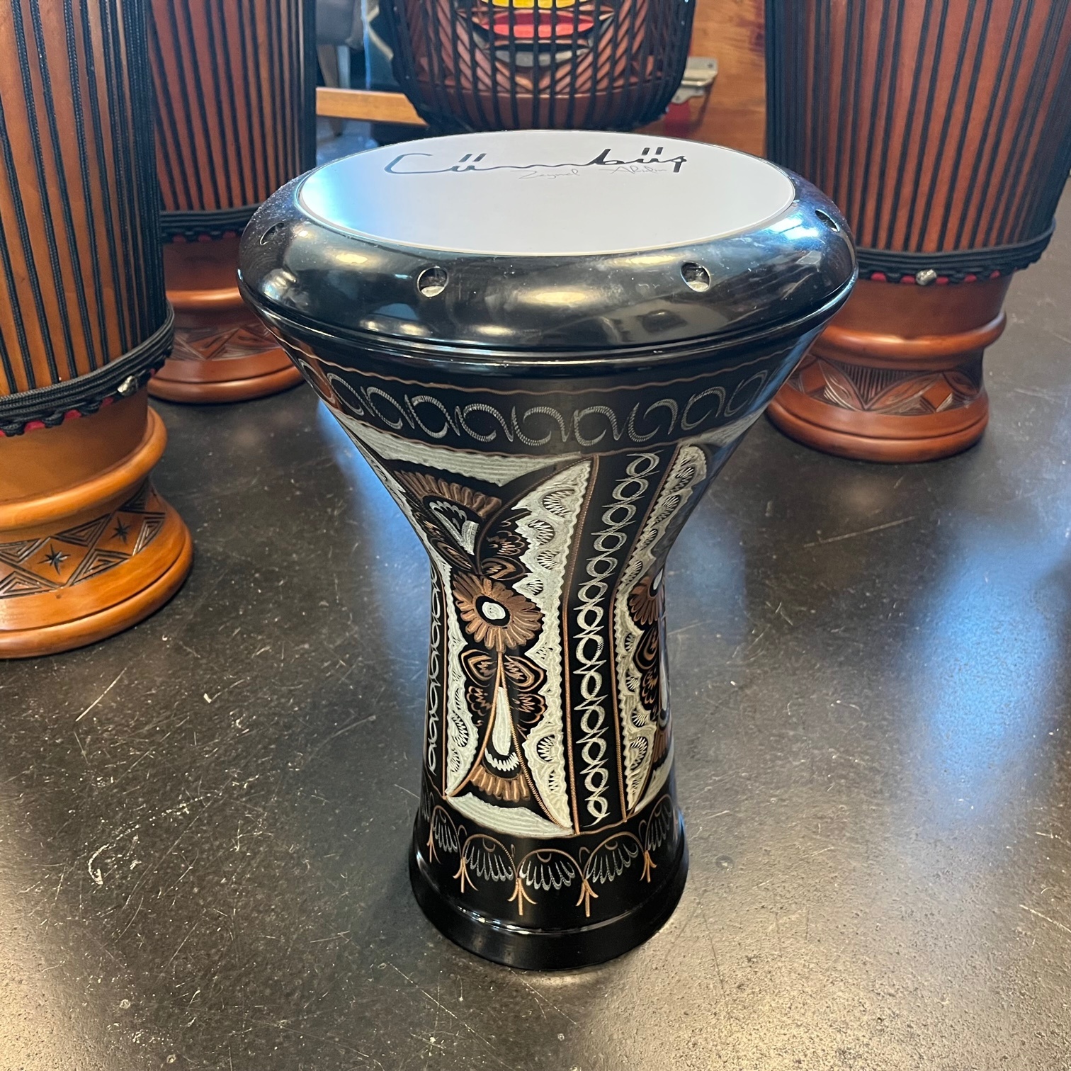 Darbuka Trommel im RavenSpirit • Raven Spirit
